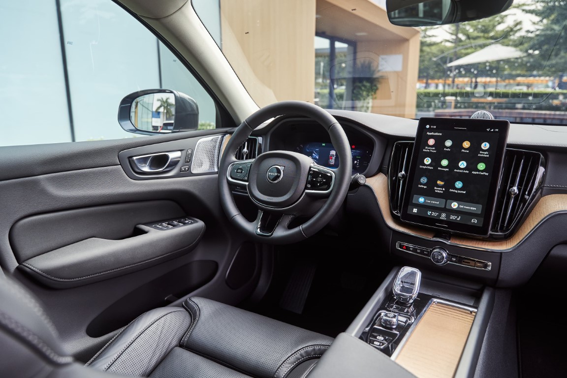 Nội thất Volvo Xc60 Plug In Hybrid 2026.