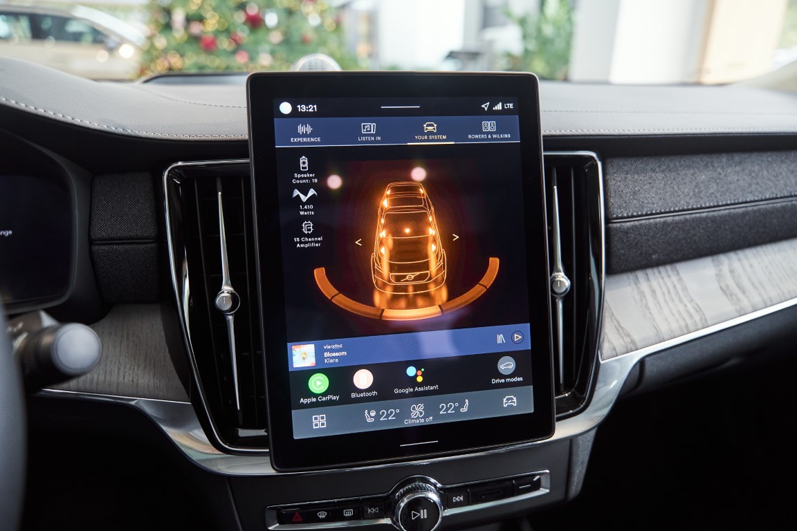 Có thể tùy chỉnh các chế độ lái ngay trên màn hình Volvo S90L 2026.