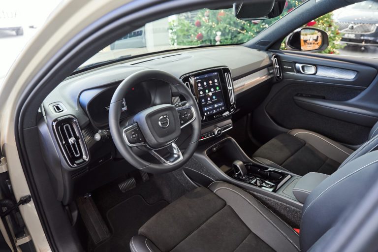 Không gian nội thất Volvo Xc40 2026 hiện đại thân thiện.