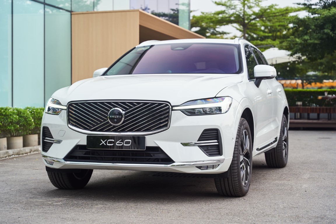 Phía trước Volvo Xc60 Ultra 2026