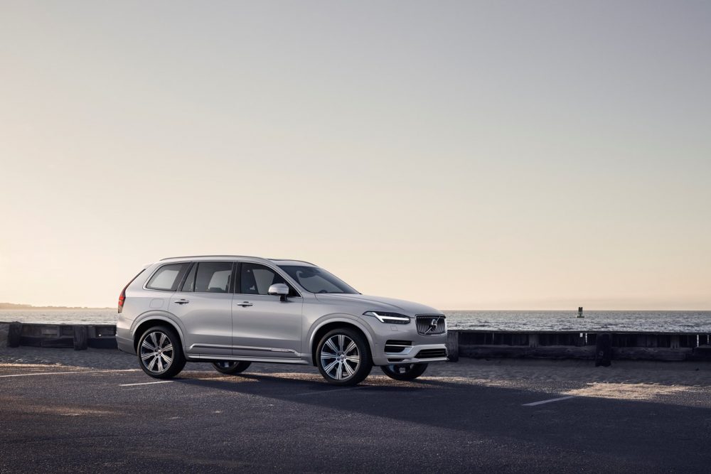 Volvo XC60 Ultimate 2024 - Mẫu SUV Đẳng cấp Thụy Điển, An Toàn, Lịch lãm