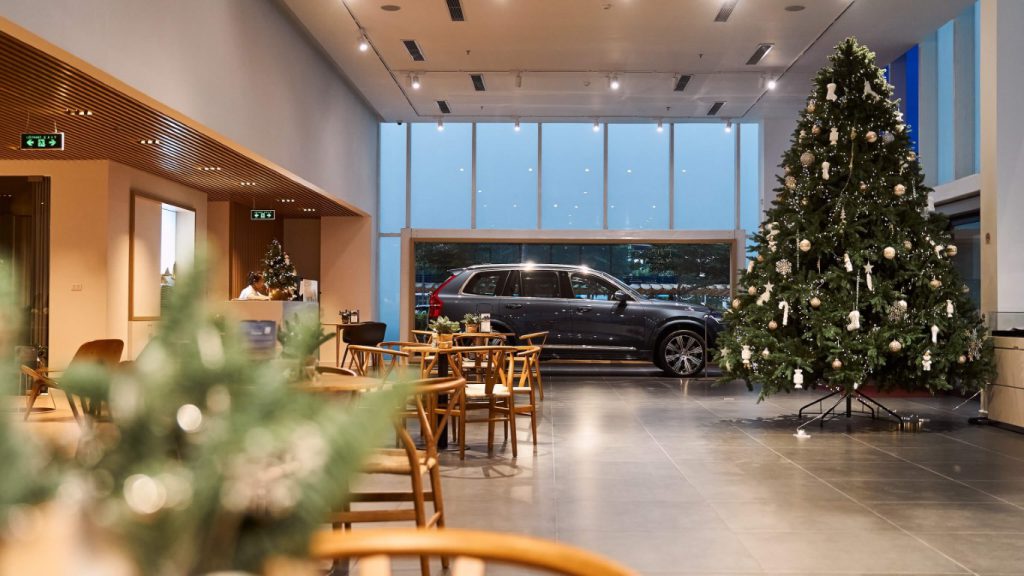 Không gian Showroom Volvo Hà Nội.
