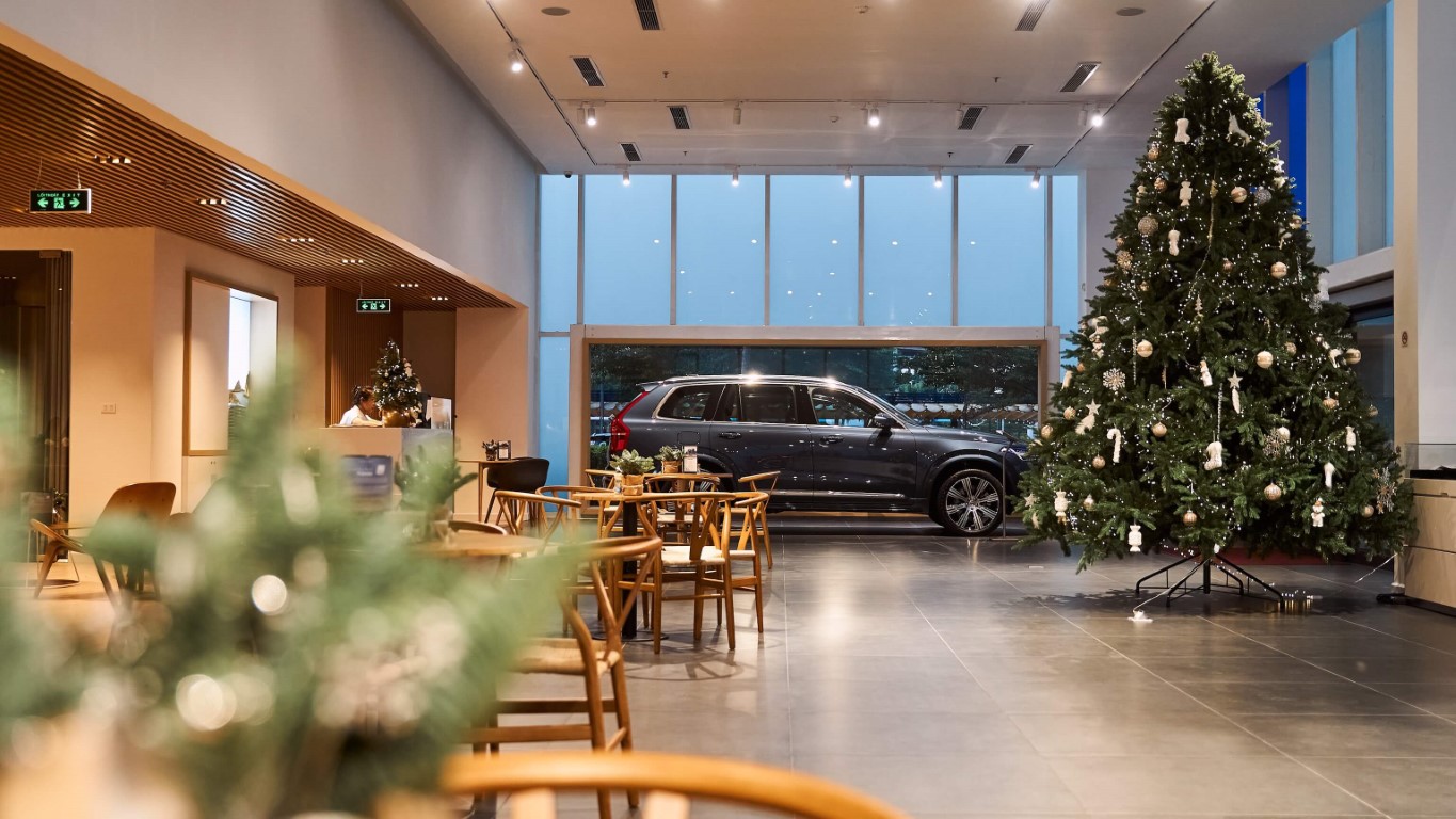 Không gian Showroom Volvo Hà Nội.