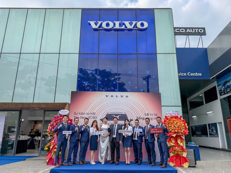 Showroom Volvo Đà Nẵng.