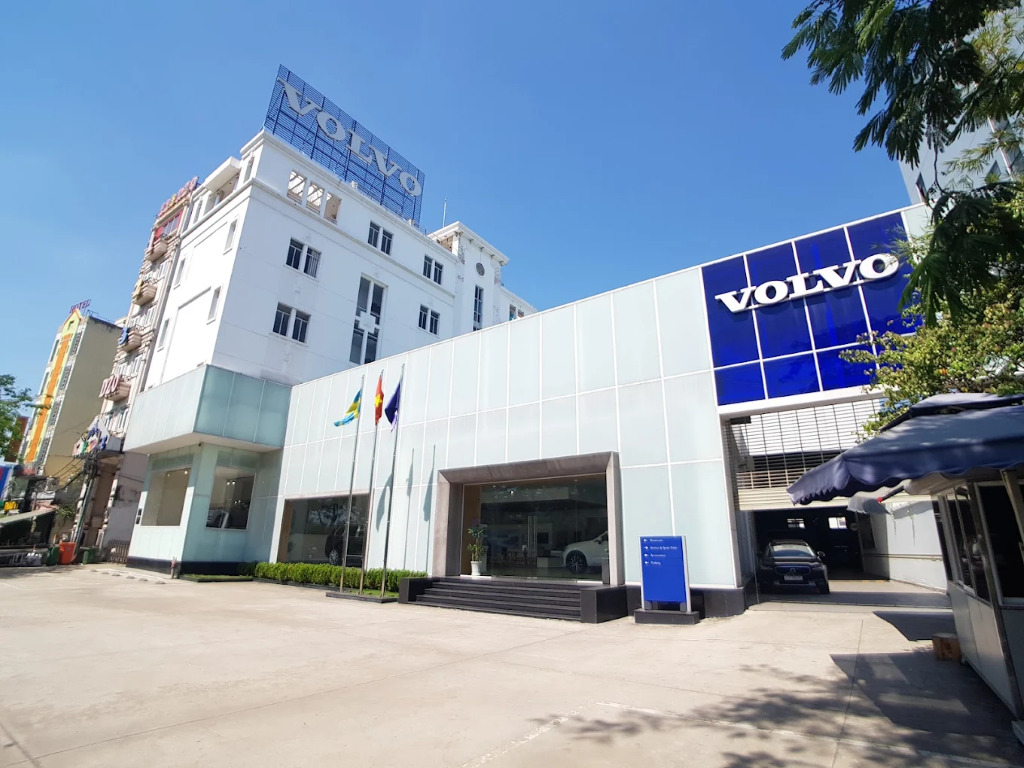 Showroom Volvo Sài Gòn.