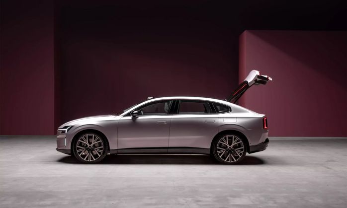 Volvo ES90 2026 khả năng vận hành vượt trội của Volvo Es90 2026.