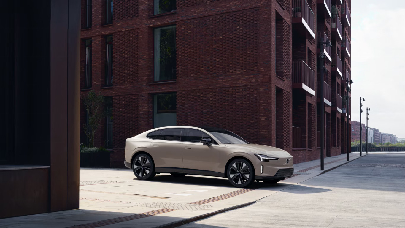 Volvo Es90 màu Đồi Cát - Sand Dune.