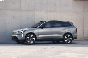 Volvo EX90 2026 có thiết kế hiện đại, lịch lãm cự kỳ cuốn hút.