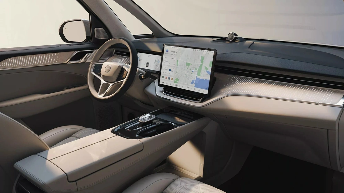 Khoang lái hiện đại và cao cấp Volvo EM90.