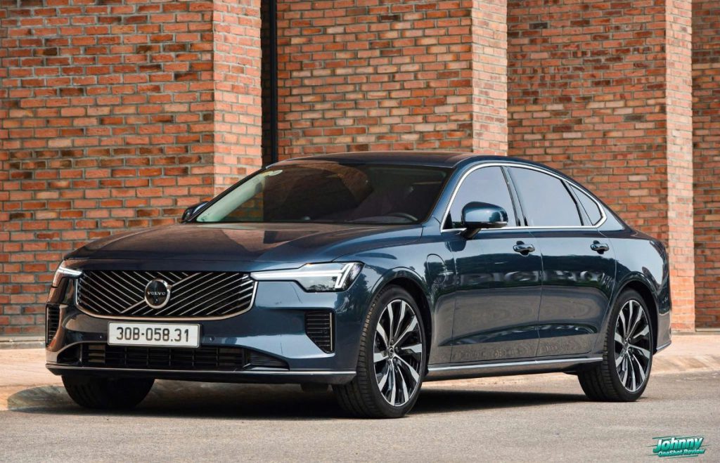 Ngoại thất xe volvo s90 màu xanh Denim Blue góc nhìn phía trước
